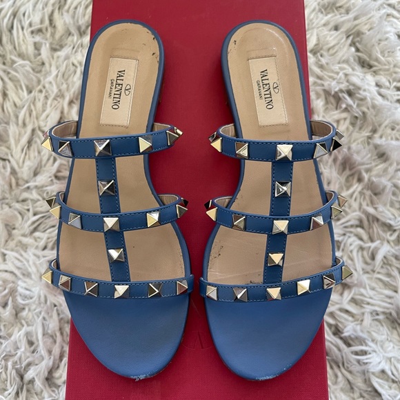 *sold* Valentino Rockstud Cage Sandals - Picture 5 of 8